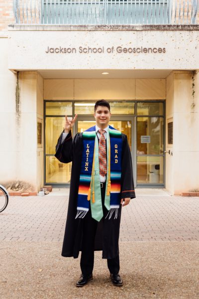 Gabriel Villasenor Bachelors Graduation Photo