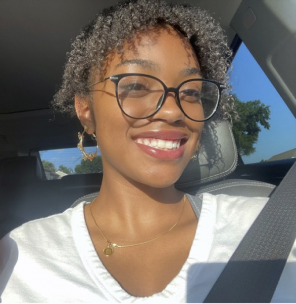 Nia