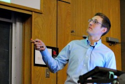 Tim Bartholomaus speaking about his glacier research at the DeFord Lecture Series. Briana Vargas.