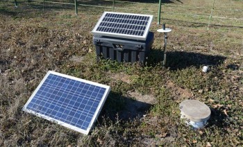 Solar-powered seismic instruments recorded data that SMU researchers now say points to disposal of wastewater from oil and gas drilling operations as the likely cause of earthquakes that rattled rural Parker County starting in November 2013. Image: Robert W. Hart/Special Contributor