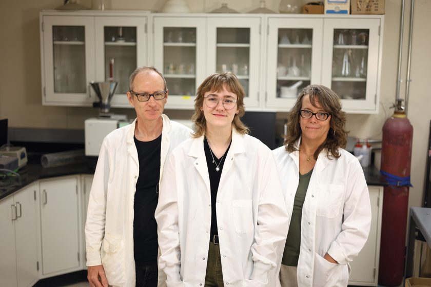 Danielle Zaleski (middle) with her advisors Marcy Davis (left) and Cornel Olariu