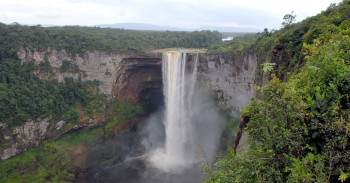 Kaieteur_Falls_Guyana_(2)_2007 Kaieteur Falls, Guyana