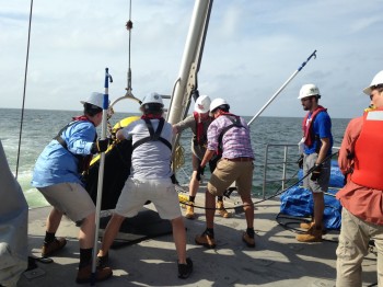 Recovering the chirp sonar towfish from the R. V. Manta.