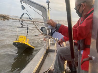 Utig Rapid Response Team Visits Calcasieu Lake, Louisiana.
