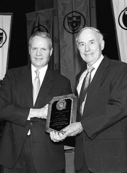 long-faulkner President Larry Faulkner presents Long with Distinguished Teaching Award
