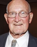 William Muehlberger was one of five geoscience legends inducted into the Jackson School's Hall of Distinction in 2008.