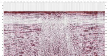 seismic data Seismic data images a salt dome