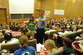 Jay Banner teaching the course “Sustaining a Planet”