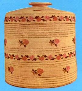 Aleut covered basket