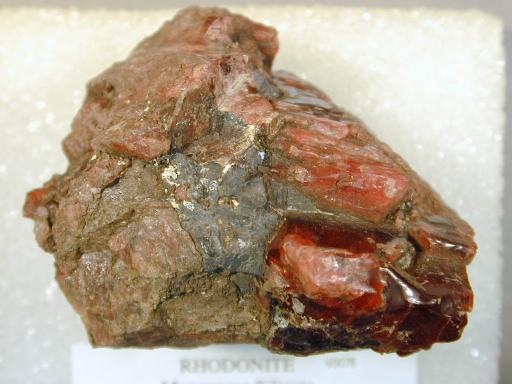 Rhodonite image.