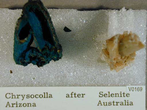 Chrysocolla image.