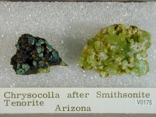 Chrysocolla image.