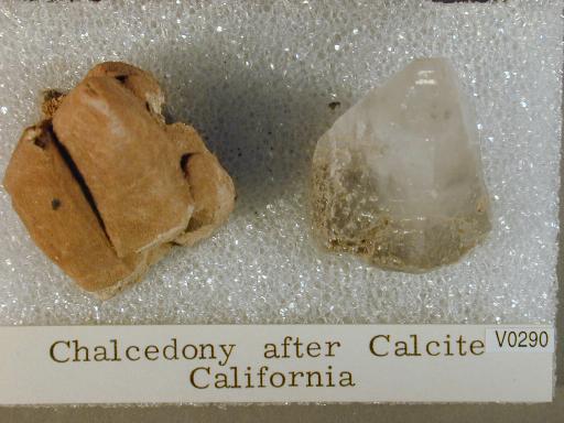 Chalcedony image.