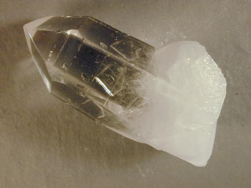 Quartz image.