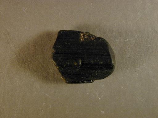 Epidote image.