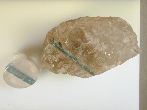 Quartz image.