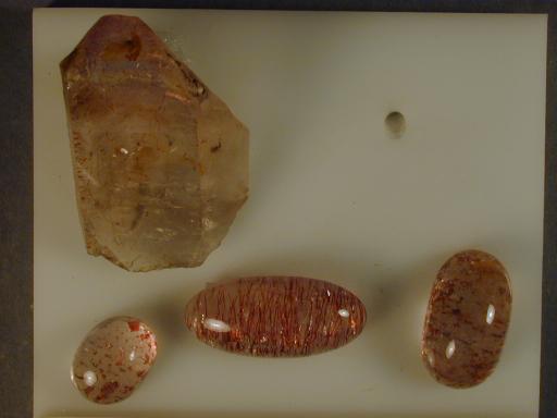 Quartz image.