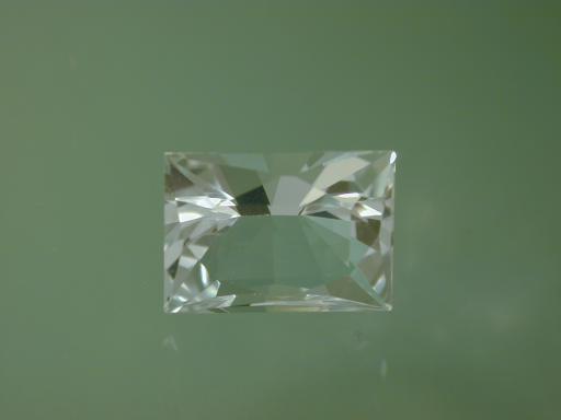 Quartz image.