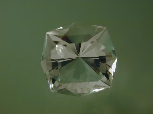 Quartz image.