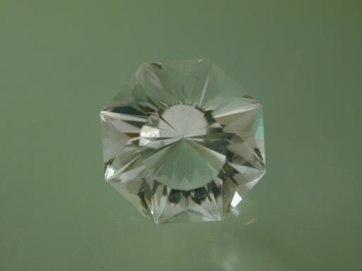 Quartz image.