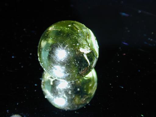 Glass image.