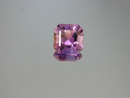 Quartz image.