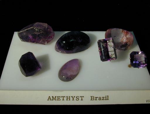 Quartz image.