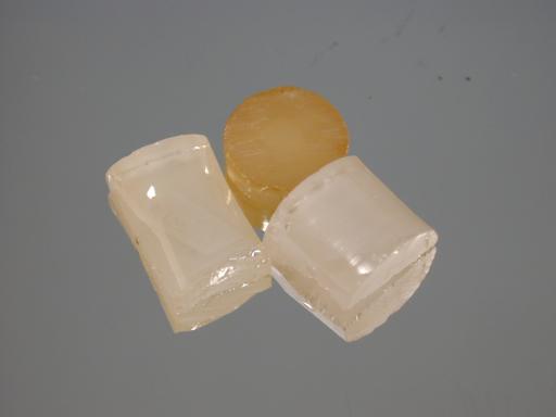 Lithium niobate image.