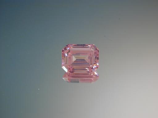 Cubic zirconia image.