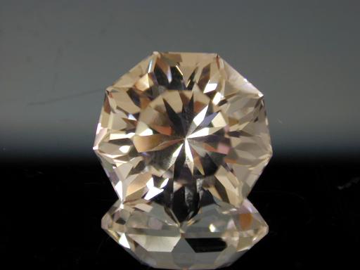 Quartz image.