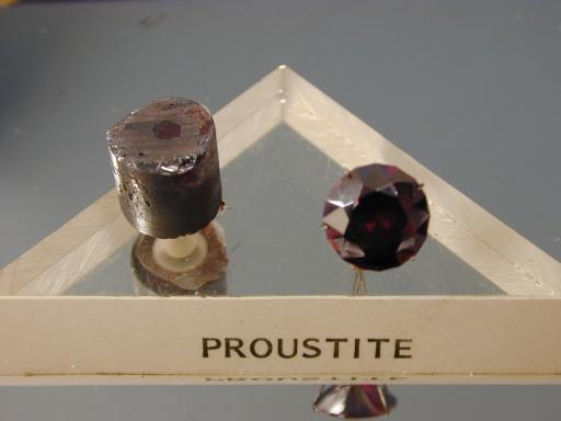 Proustite image.