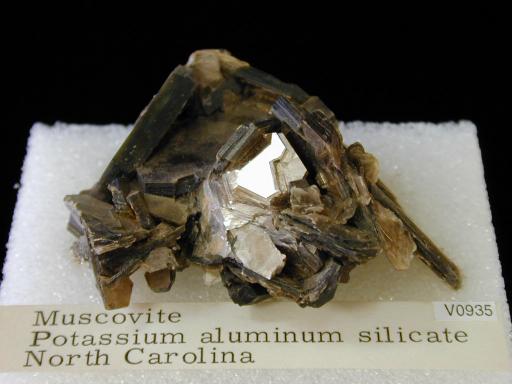 Muscovite image.