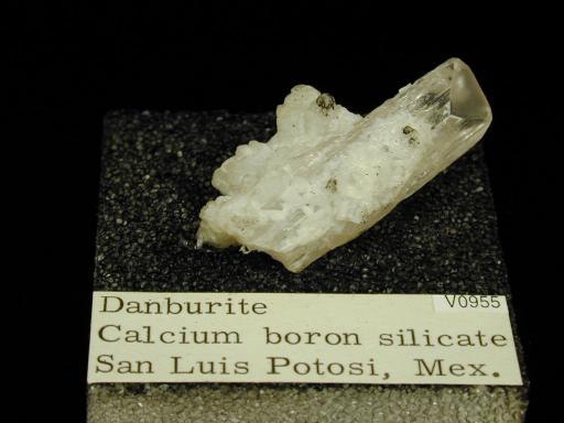 Danburite image.