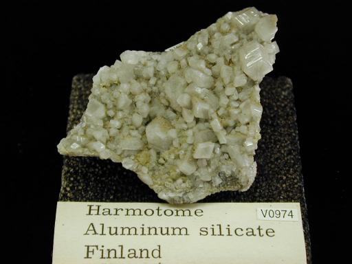 Harmotome image.