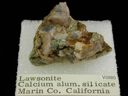 Lawsonite image.