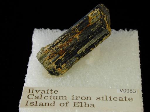 Ilvaite image.