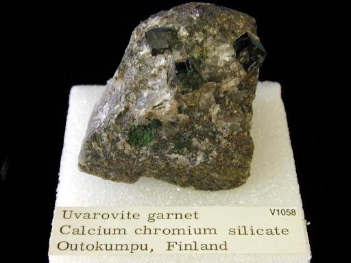 Garnet image.