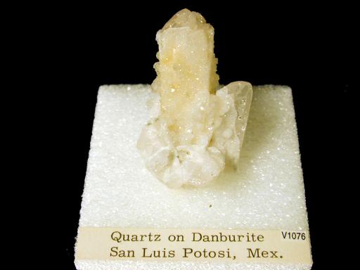 Quartz image.