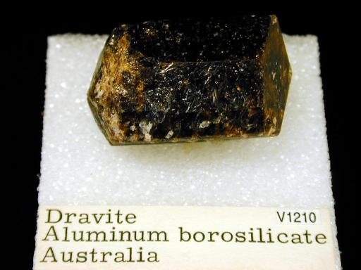 Tourmaline image.