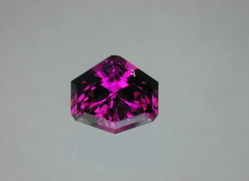 Tourmaline image.