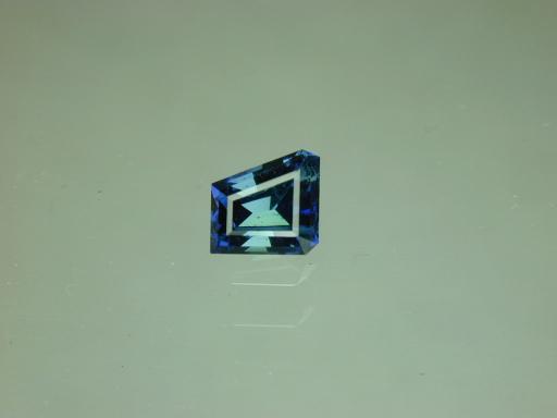 Corundum image.