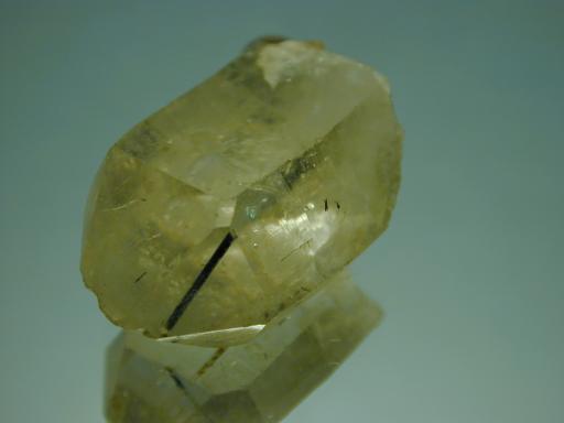 Quartz image.