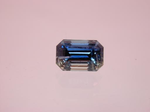 Kyanite image.