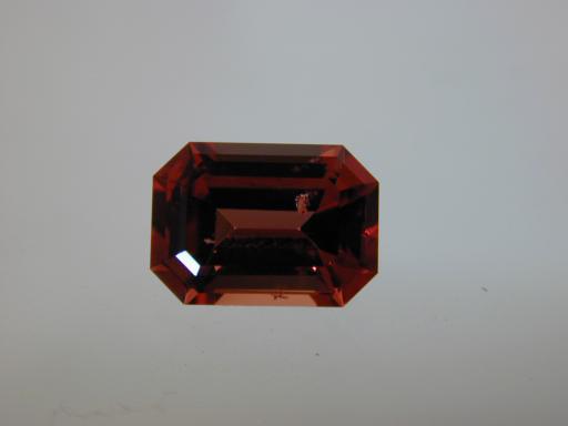 Spinel image.