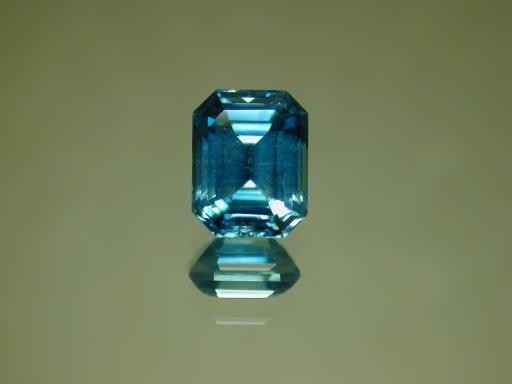 Zircon image.