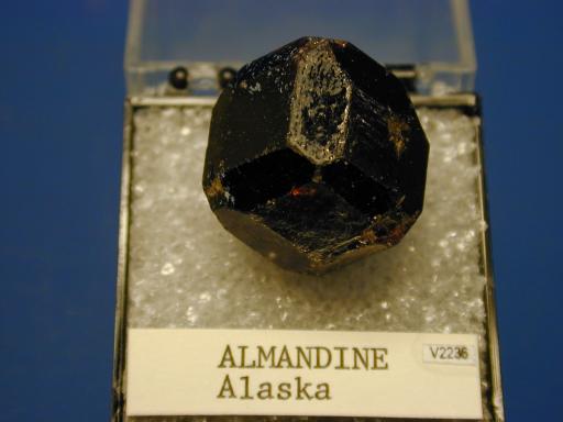 Garnet image.