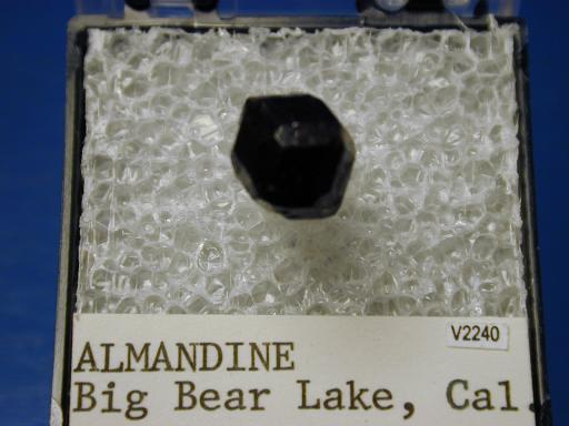 Garnet image.