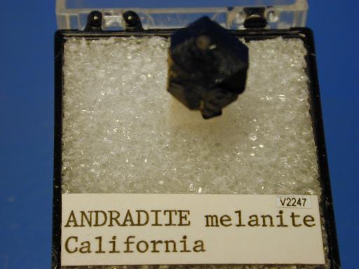 Garnet image.