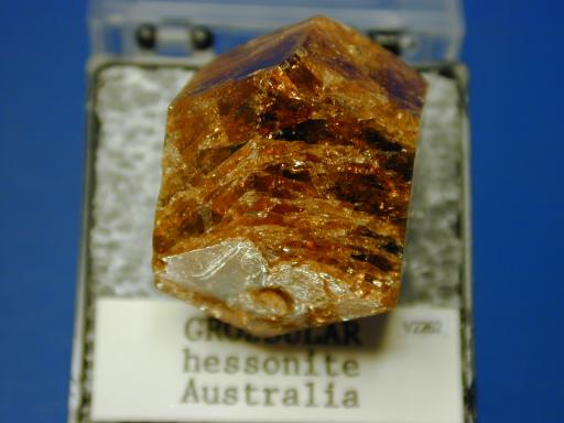 Garnet image.