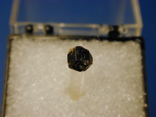 Garnet image.